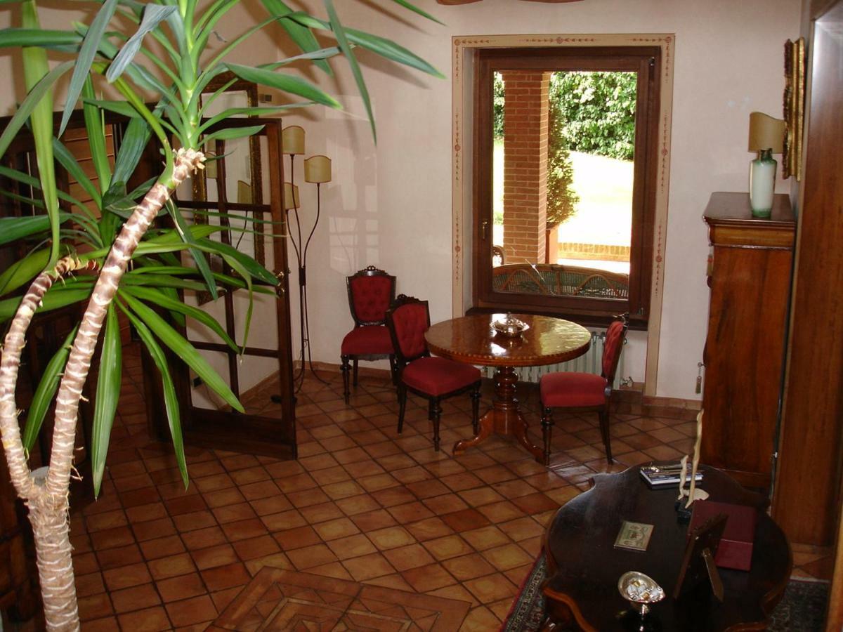 Villa Colle Farnese Esterno foto